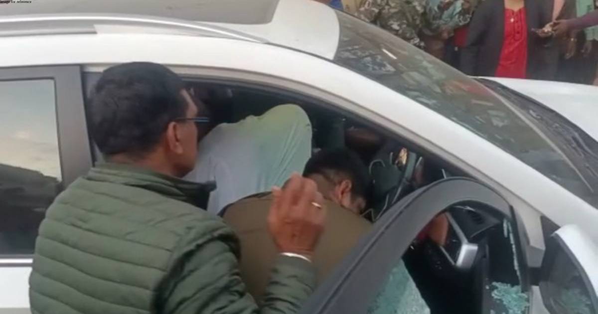 Congress leader Sanju Tripathi shot dead in broad daylight in Chhattisgarh's Bilaspur